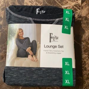 Felina Lounge Set